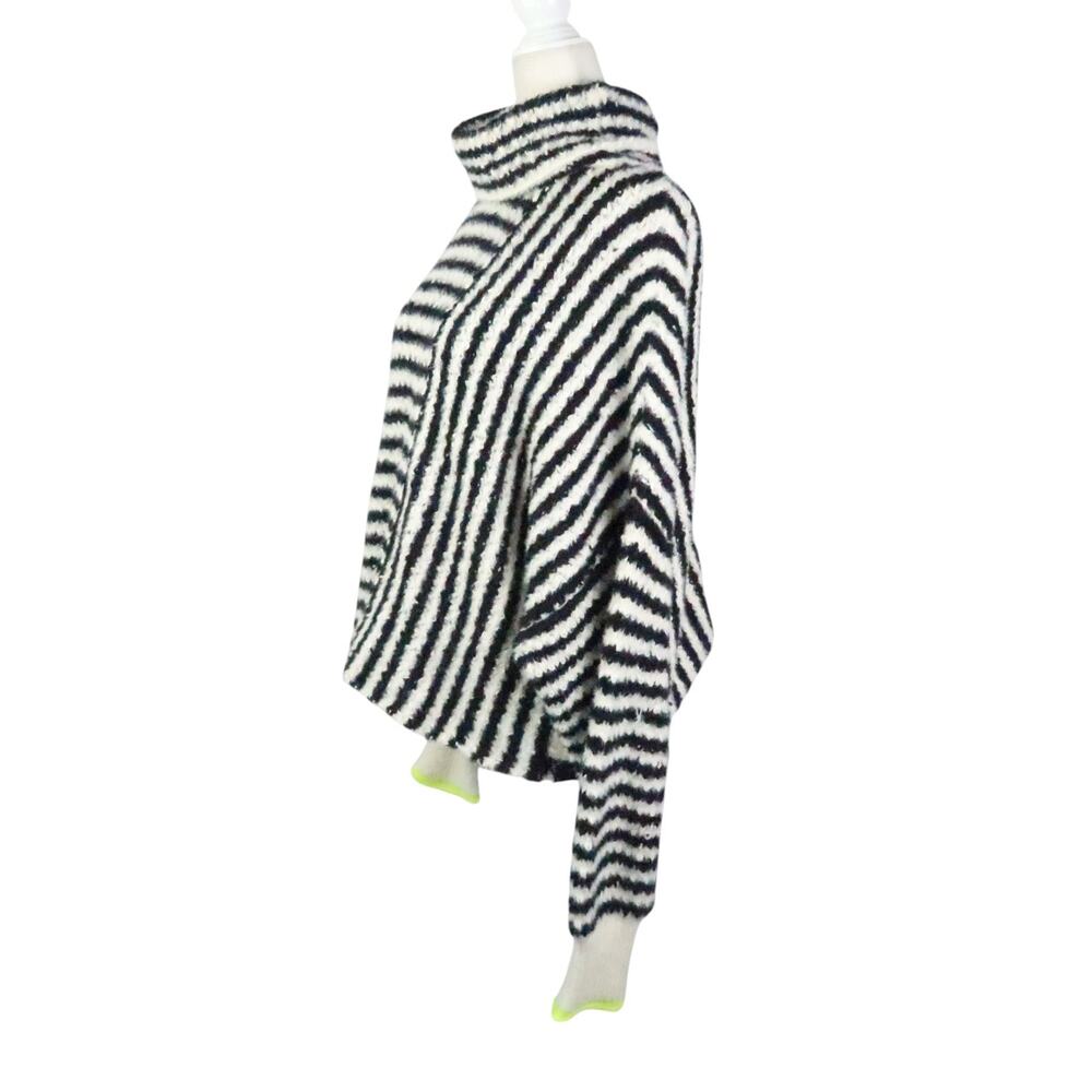 Pilcro Anthropologie Black and Cream Stripe Fuzzy Turtleneck Sweater 2X - Picture 3 of 6